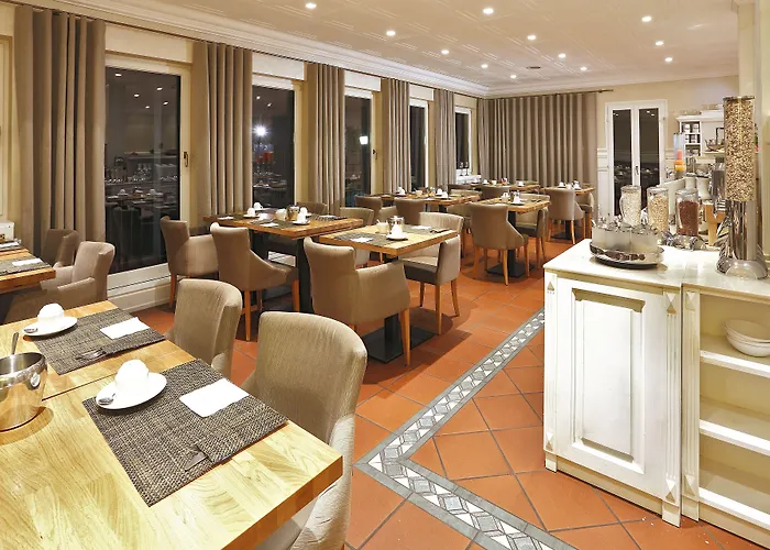 贝勒索斯伽藤酒店 特里尔