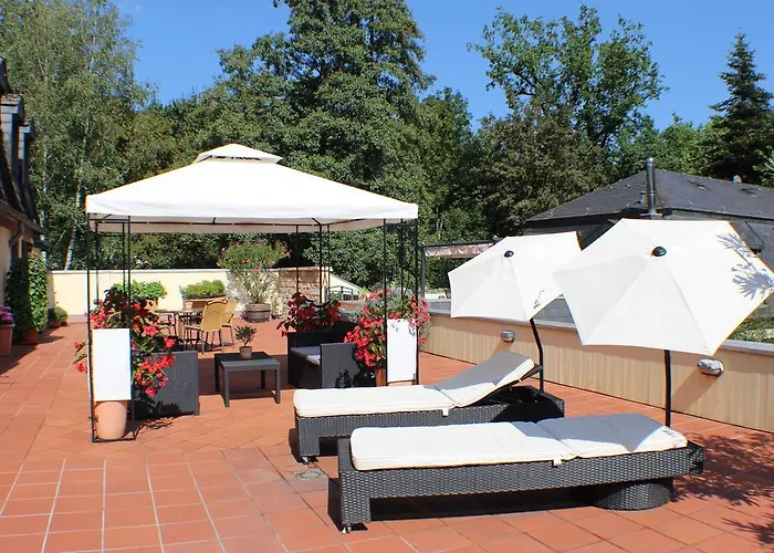 贝勒索斯伽藤酒店