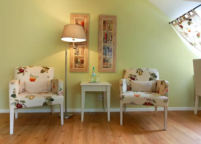 贝勒索斯伽藤酒店 4*