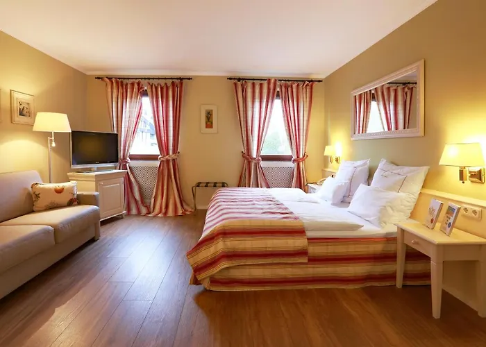 贝勒索斯伽藤酒店 4*